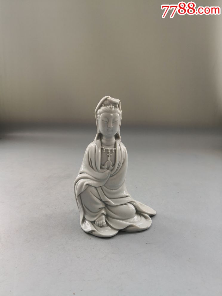 八十年代德化窑自在观音像_单色白瓷_丶楼外青山【7788桃核雕】