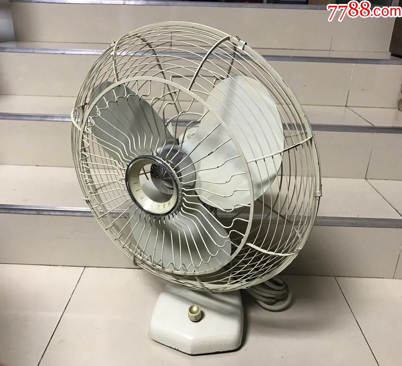 老式华生电风扇二手台扇古董华生电扇怀旧收藏道具摆设
