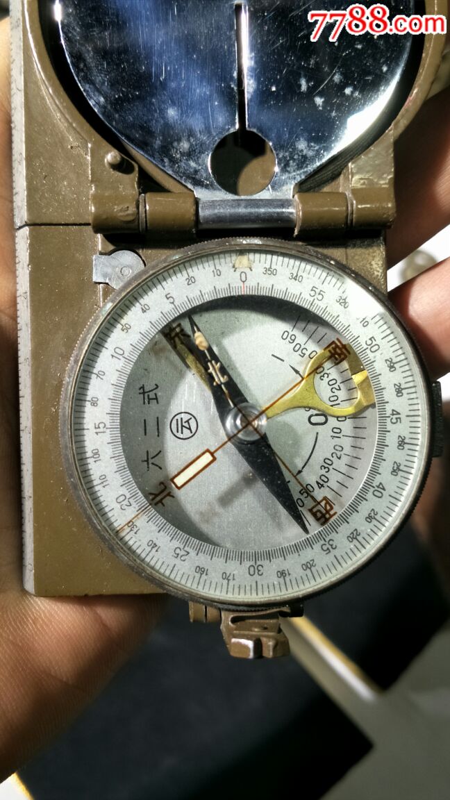 绿色退役62式指北针,带原皮盒