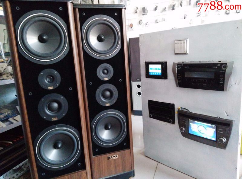 awl音箱高音有爆音需要自取