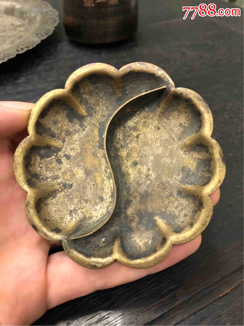 万胜公茂款文房八卦铜笔舔