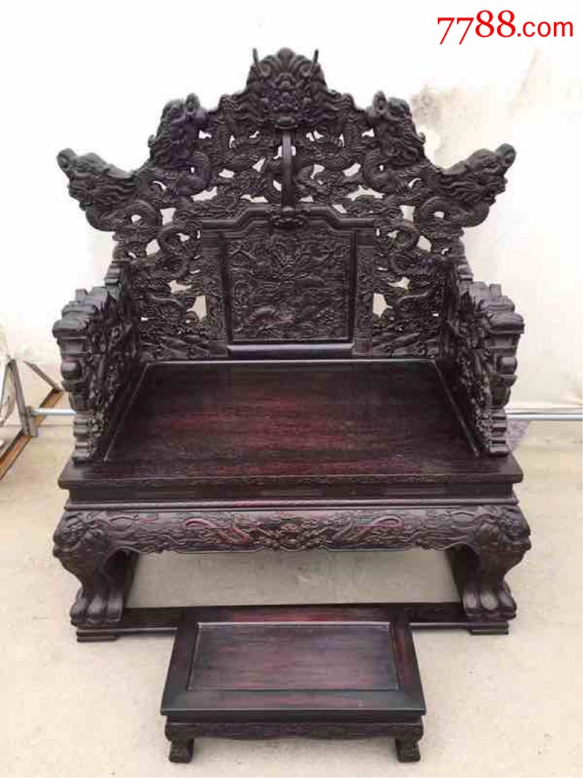 血檀雕龙宝座雕刻精细做工独特霸气上档次,装修房子酒店茶楼会所等