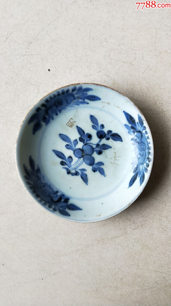 明代青花盘