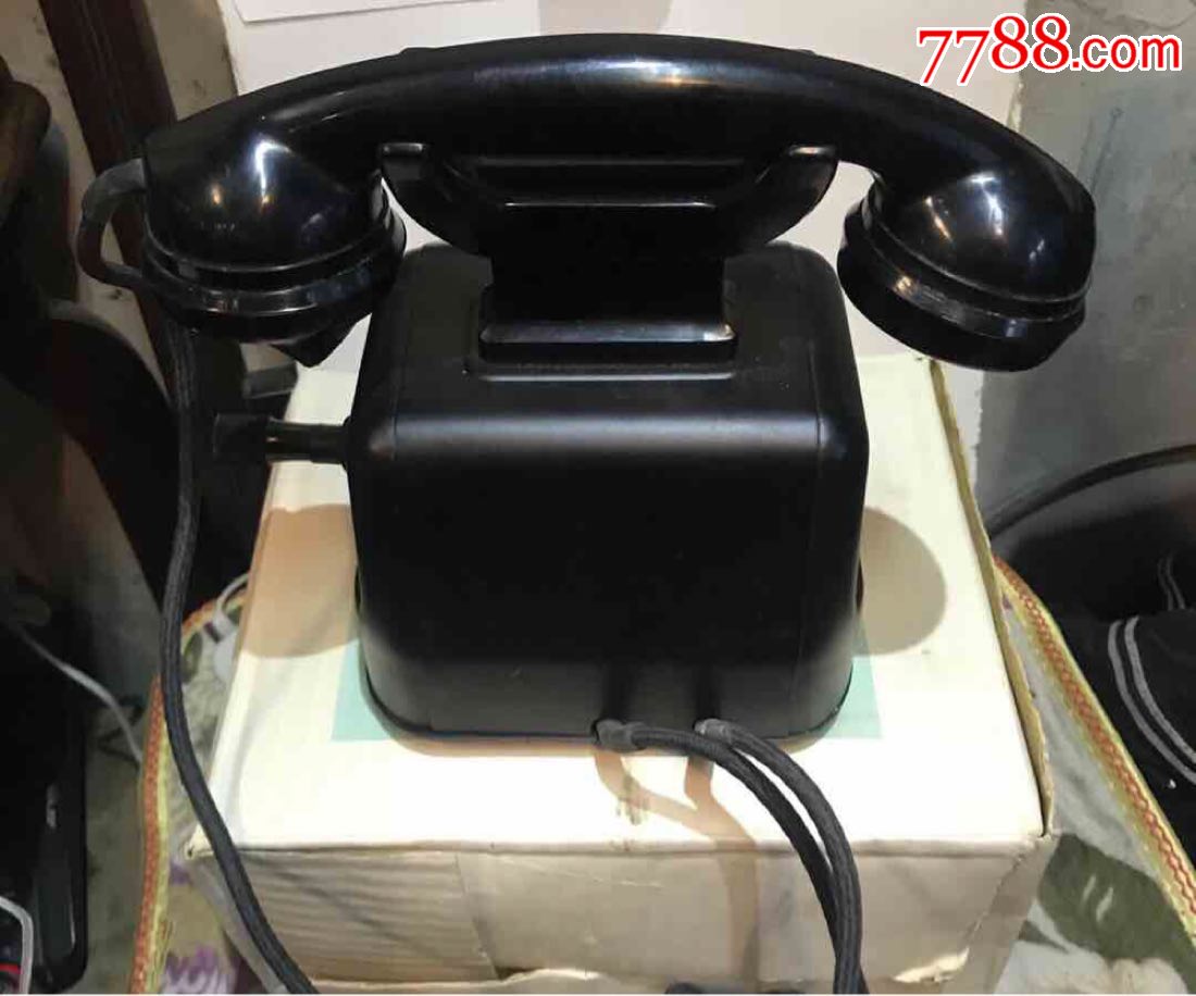 70年代老电话机多少钱(70年代的电话机有收藏价值吗)