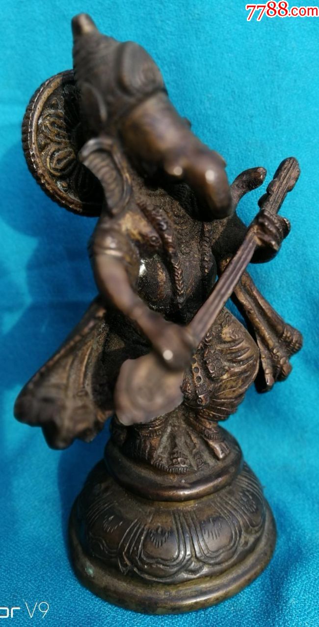 清代铜象型佛像手持法器藏传佛教用不知什么佛菩萨