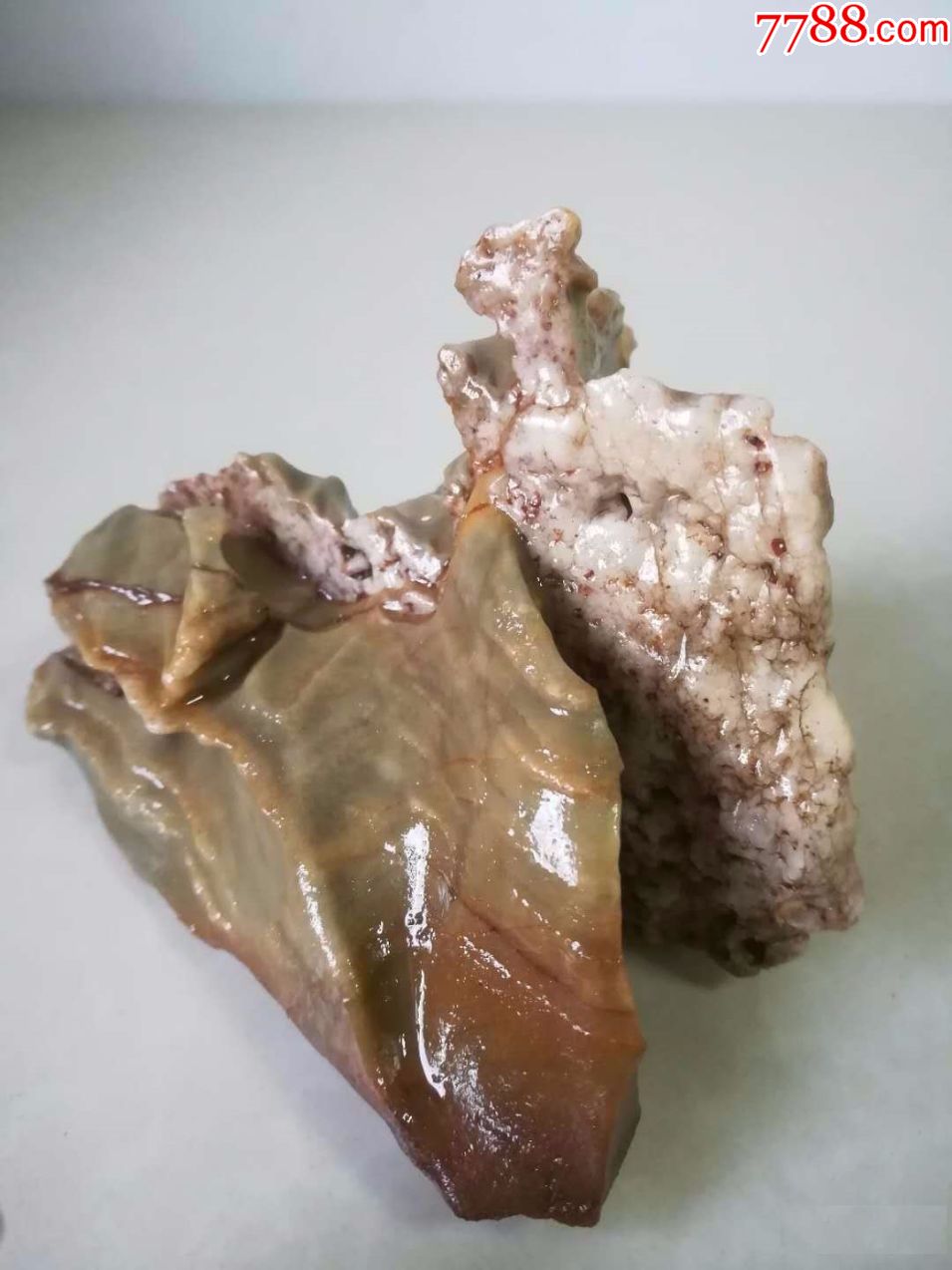 罗布泊戈壁风凌石,山形,造型独特,栩栩如生,364克10*6*7cm