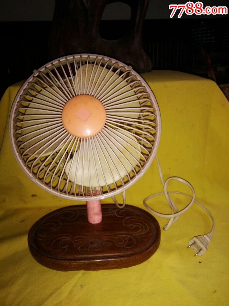 黄花梨木底座小电风扇