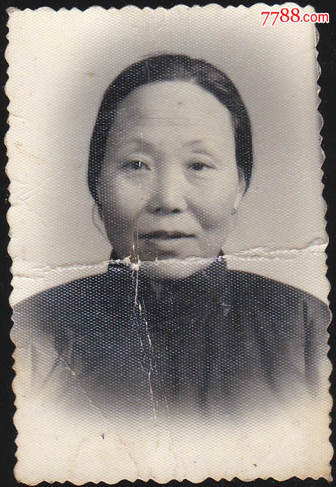 老奶奶留影-价格:3元-se63795119-老照片-零售-7788收藏__收藏热线