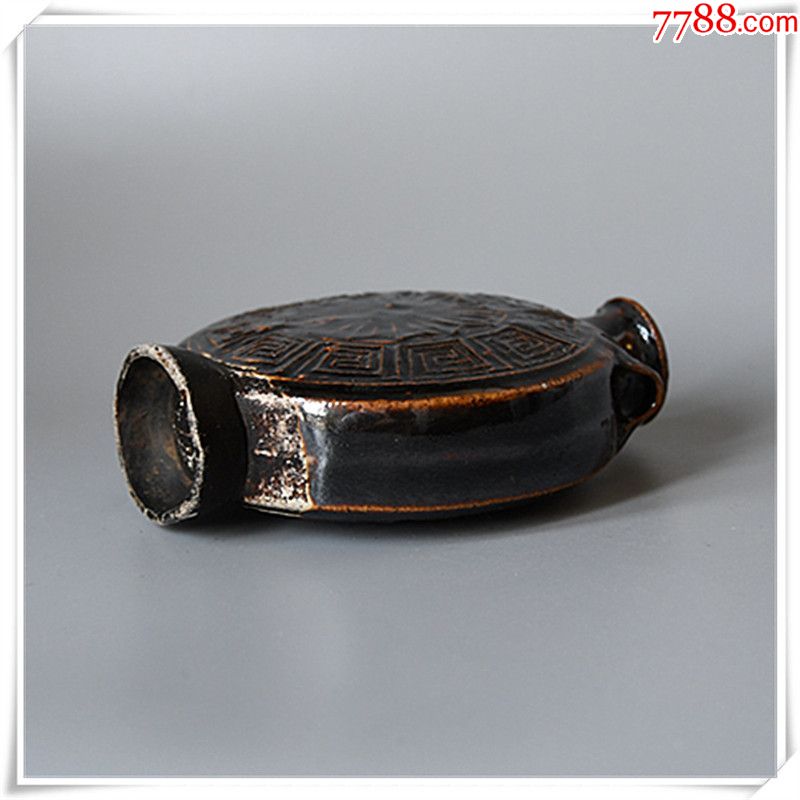 清代马挂瓶抱月瓶宝月瓶酱釉