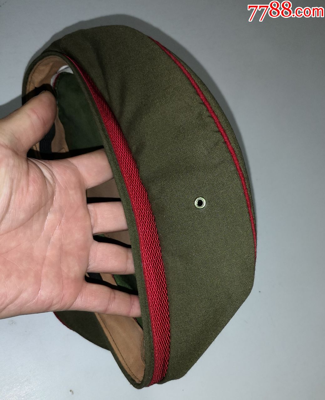 92式陆文职女帽1号一顶