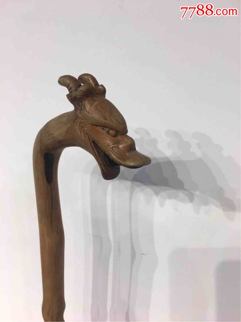 清代官用黄杨木龙头文明杖全品包老.包浆纯厚.雕刻栩栩如生