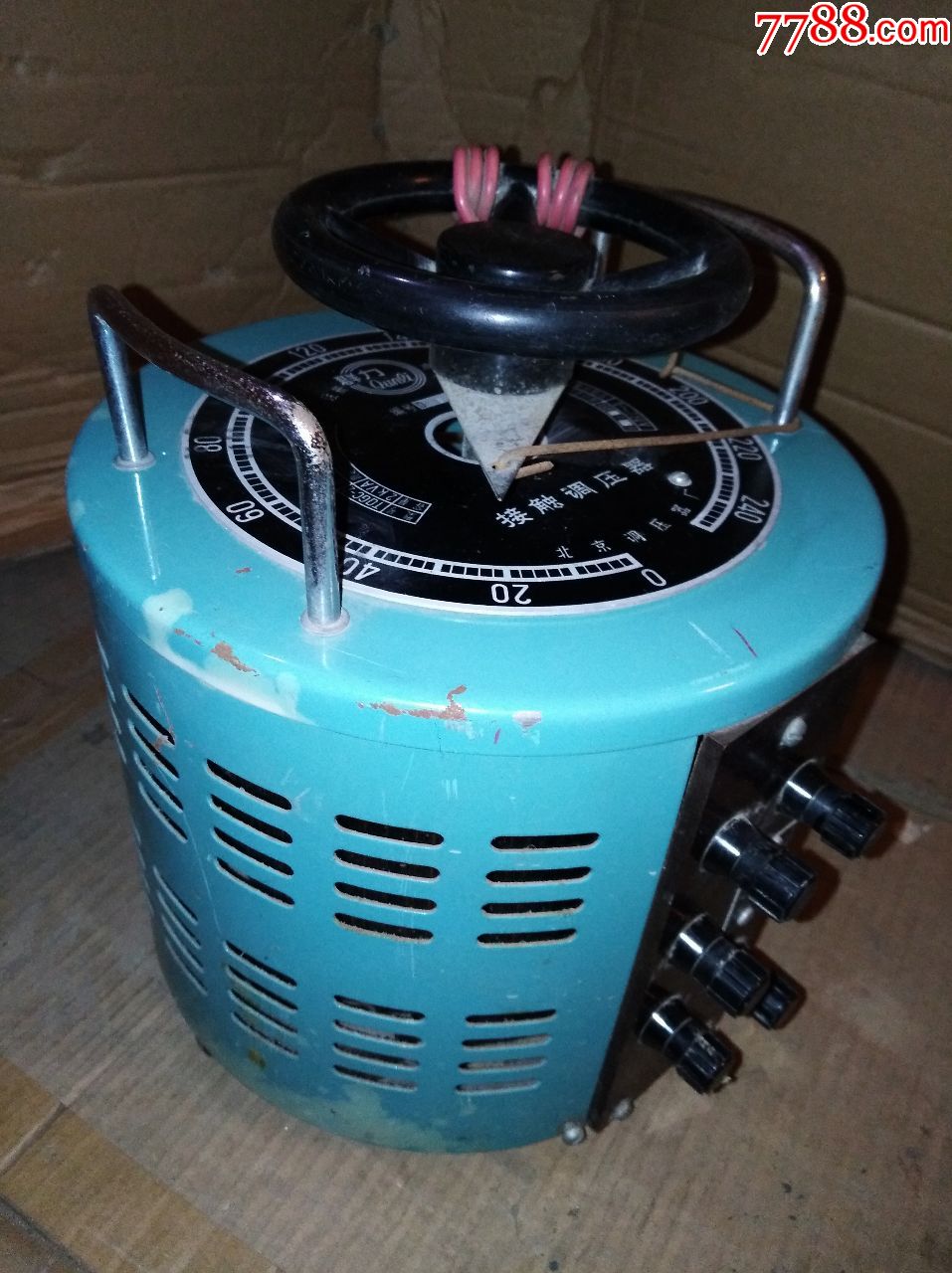 tdgc2型群力牌圆柱形接触调压器容量2kva输入电压220v110v