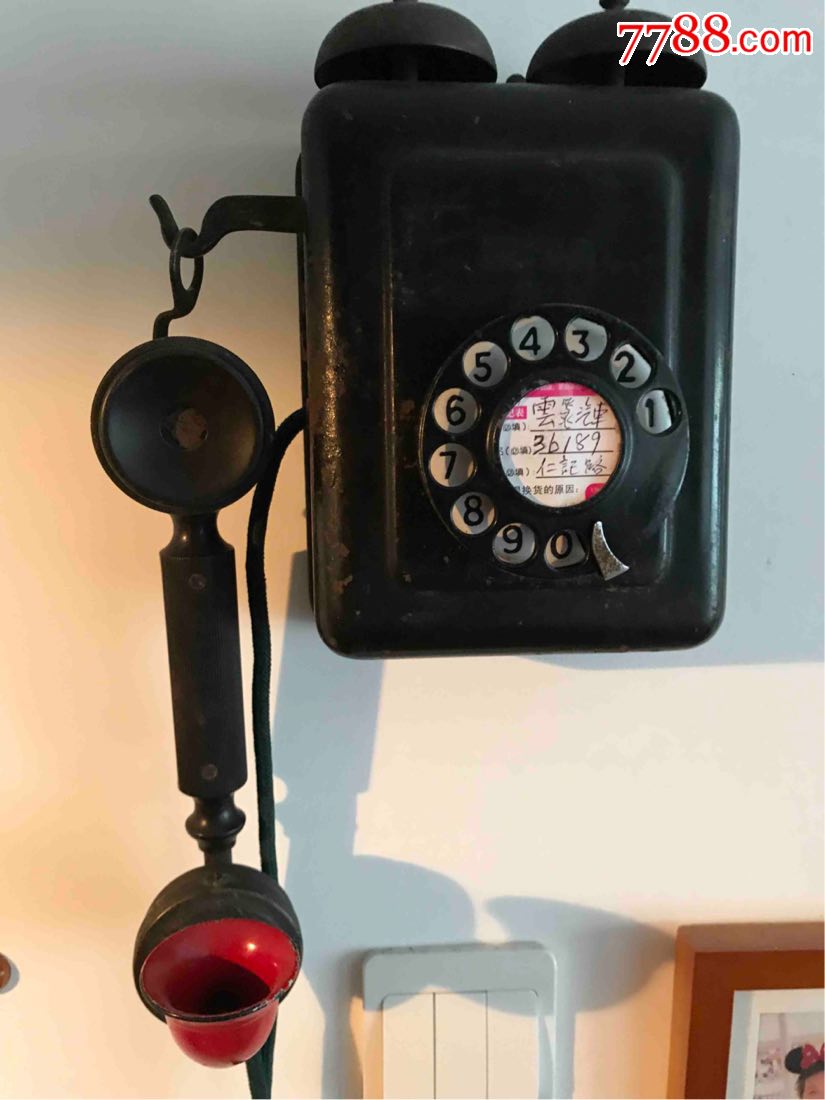 难得一部老上海印记的电话机可以工作