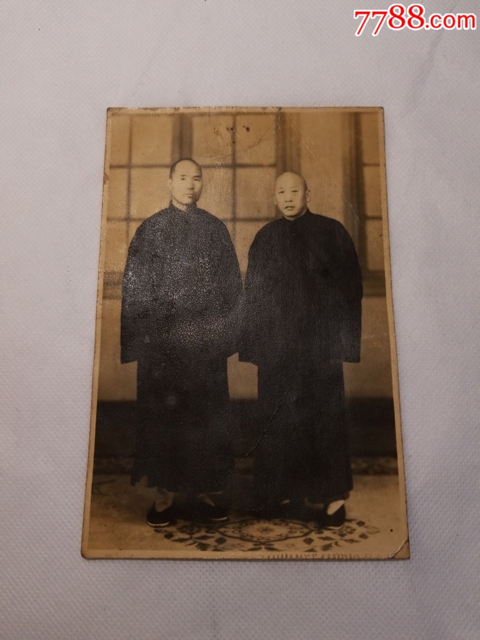 民国商人合影留念照