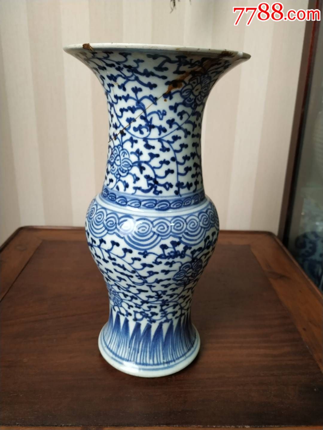 清中期嘉道时期缠枝莲花觚,尊.-青花瓷-7788青花瓷收藏