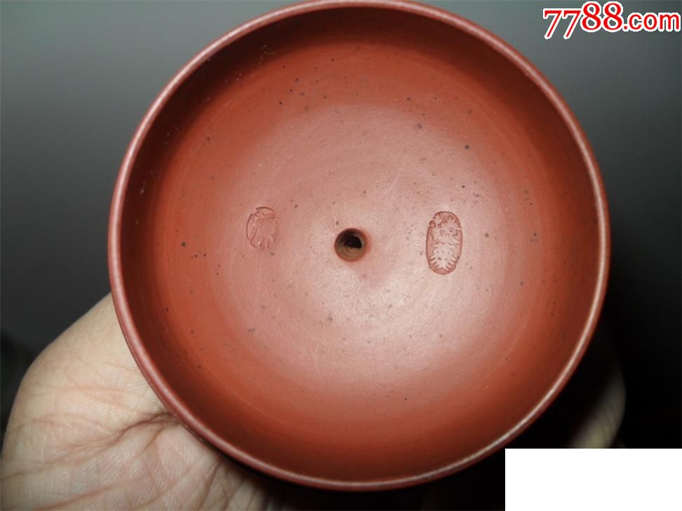 宜兴紫砂陶艺名家夫妇携手——孙海燕朱泥西施壶 汪青政雕刻国色天香