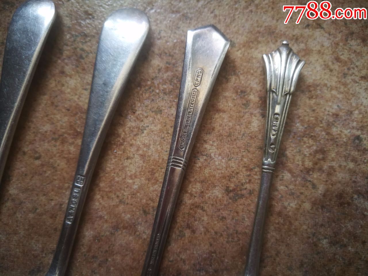 外国银或镀银勺子餐刀6支
