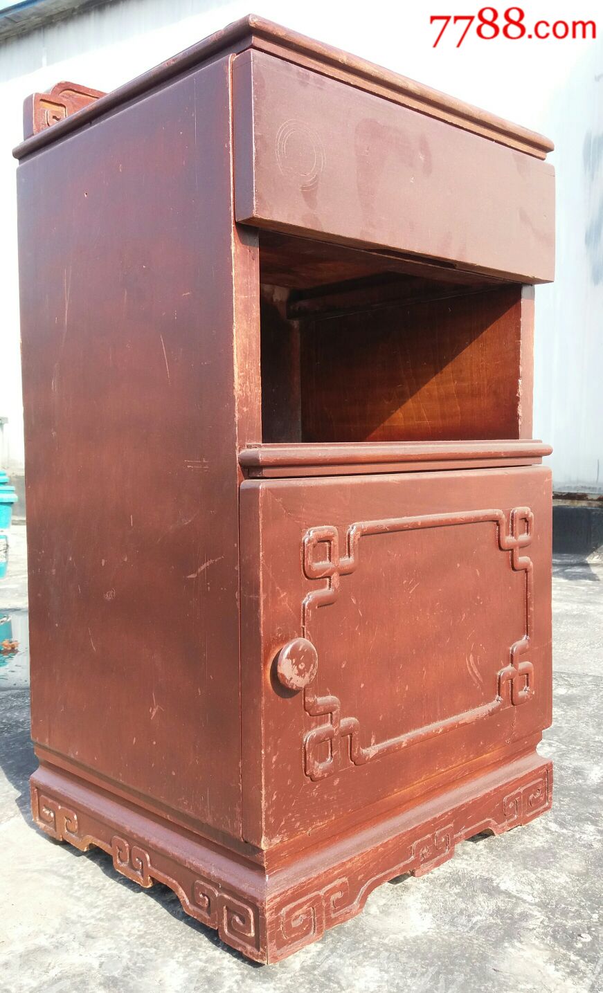 全实木老式床头柜