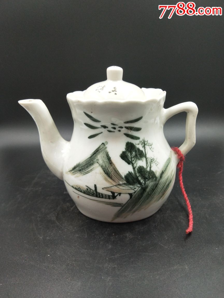 民国釉下彩花口茶壶