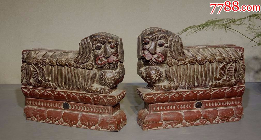 案头陈设狮子一对雕刻精美大气