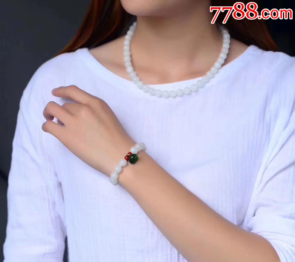 超值套装顶级油润精品天然和田玉白玉10mm圆珠项链