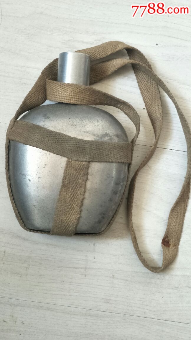 民国时期抗战遗留鬼子水壶