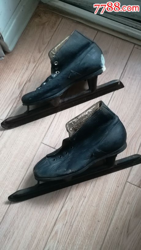 50年代黑龙江黑龙冰刀厂生产的滑冰鞋