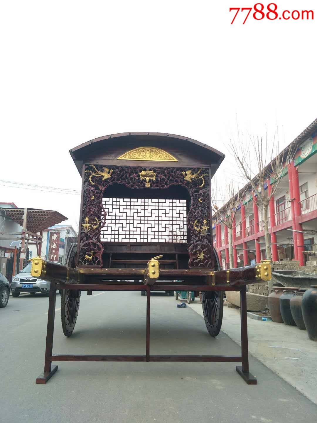 民国后期大马车完整漂亮品相如图