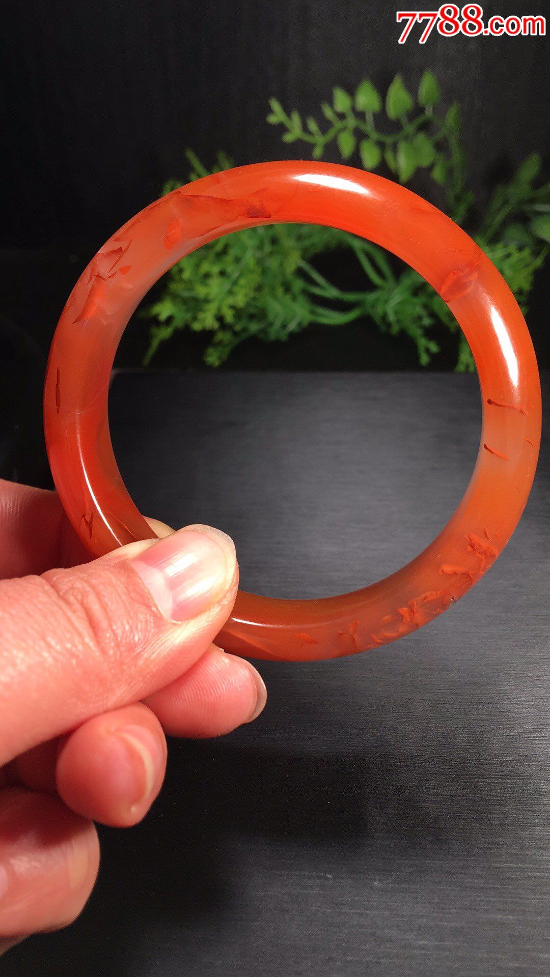 特惠价:天然川料南红手镯颜色超红润难得的美货总重53.-玛瑙-7788收藏