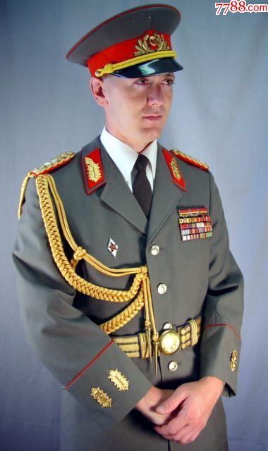 东德将官大帽徽