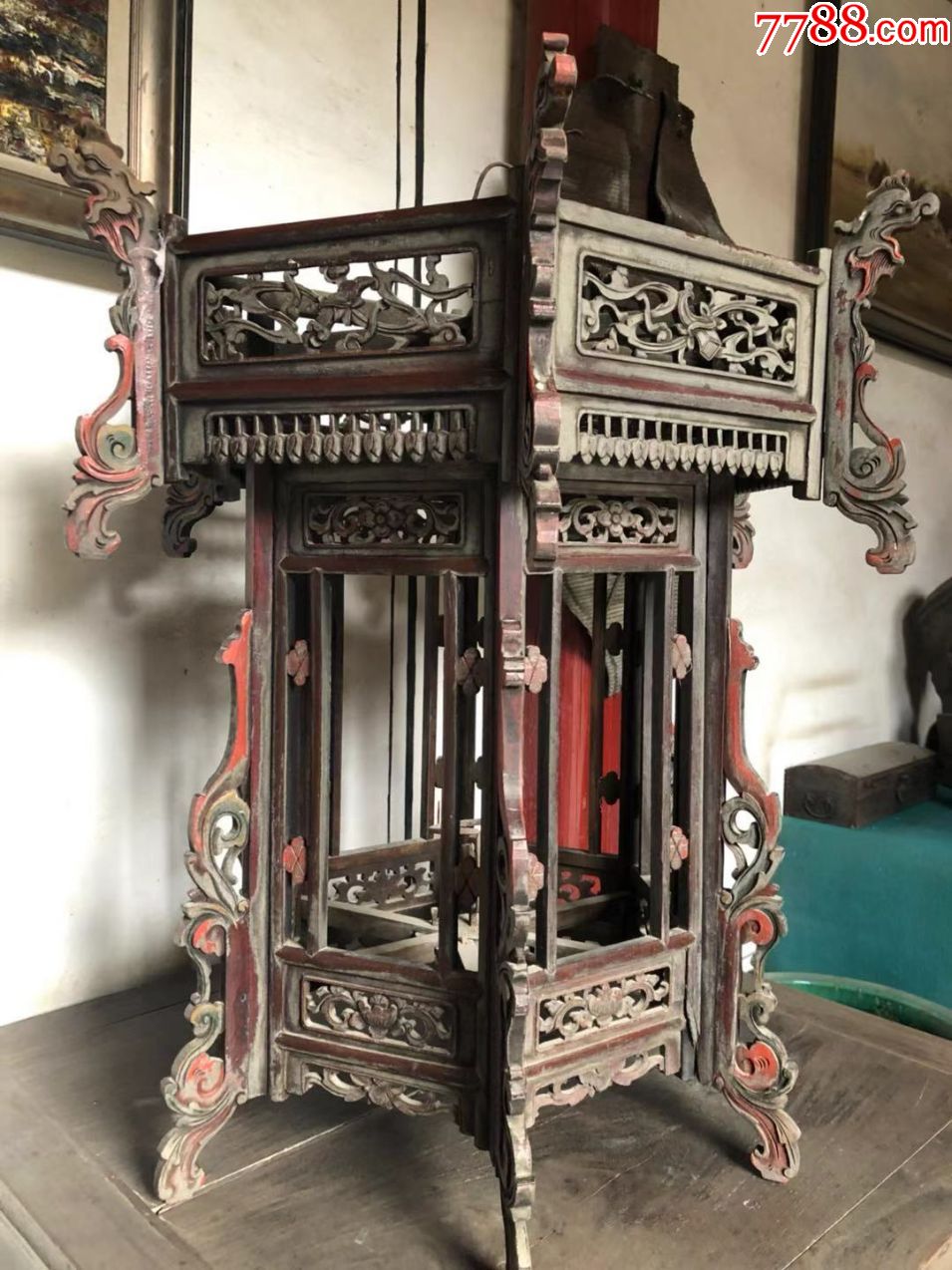 清代老木雕/六面工灯笼