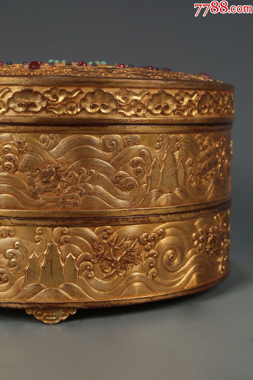 "乾隆年制"款九洲清晏祈福金钱一盒两层共十二枚