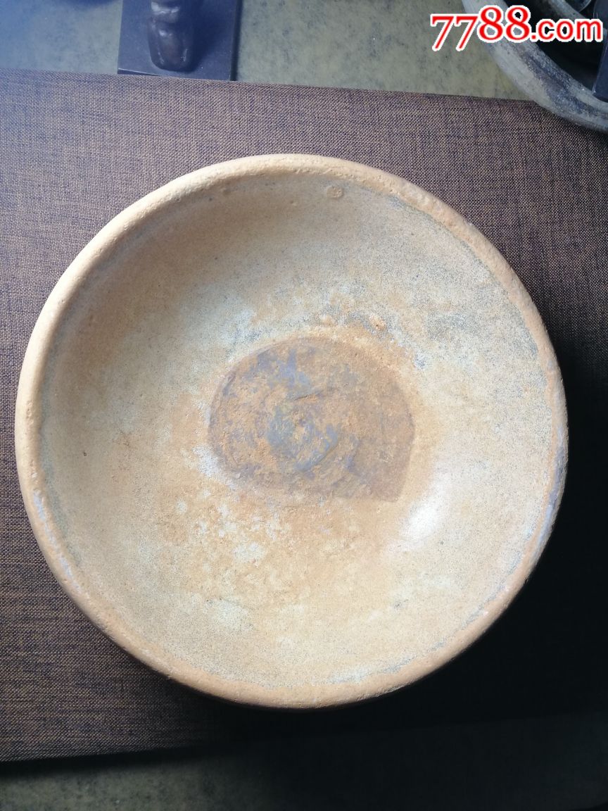 元明土龙泉碗青釉