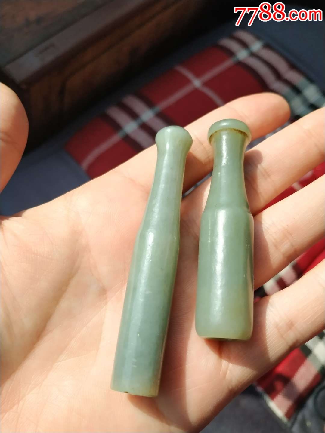 大开门清代和田玉烟嘴