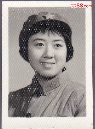 女兵