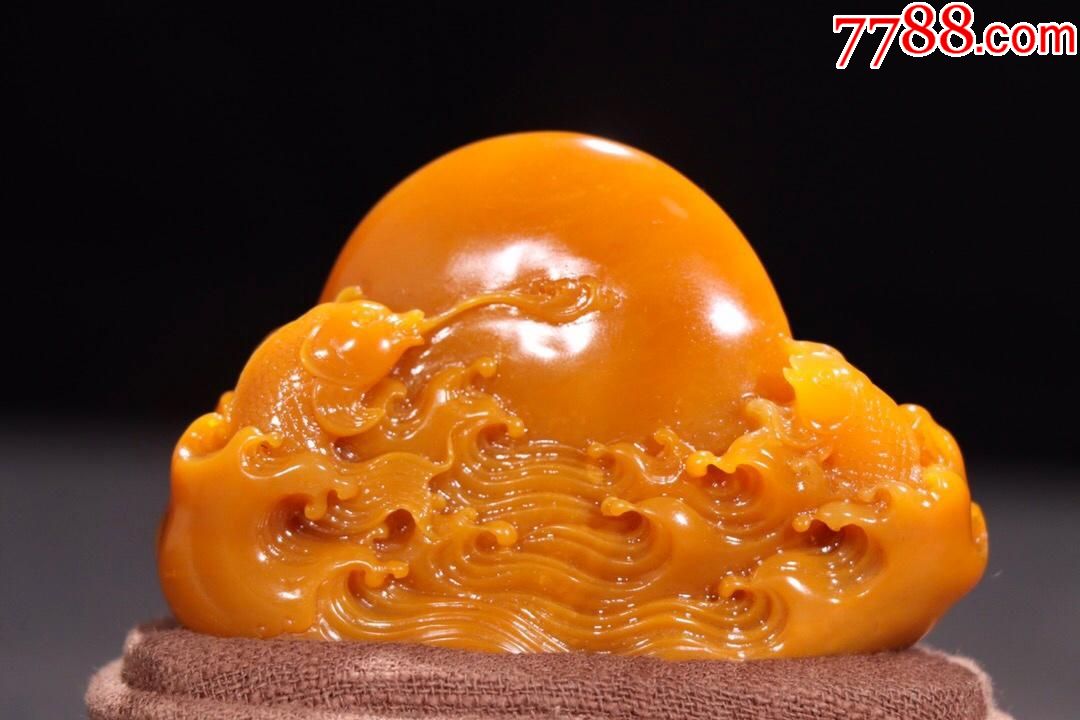 旧藏寿山石田黄"年年有鱼"摆件