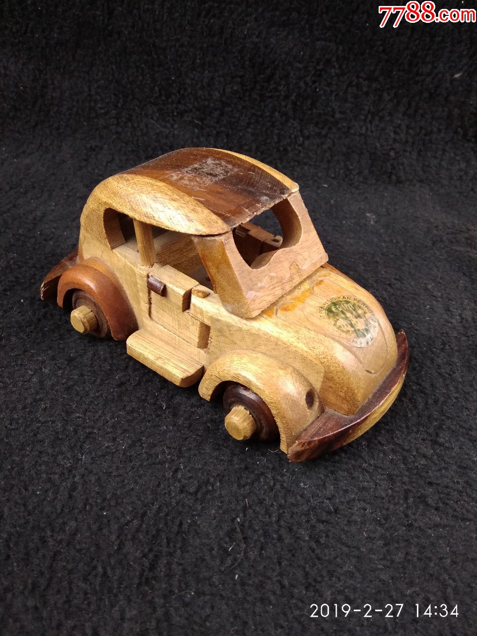 滚动鼠标滚轴,图片即可轻松放大,缩小更多"其他木制用品