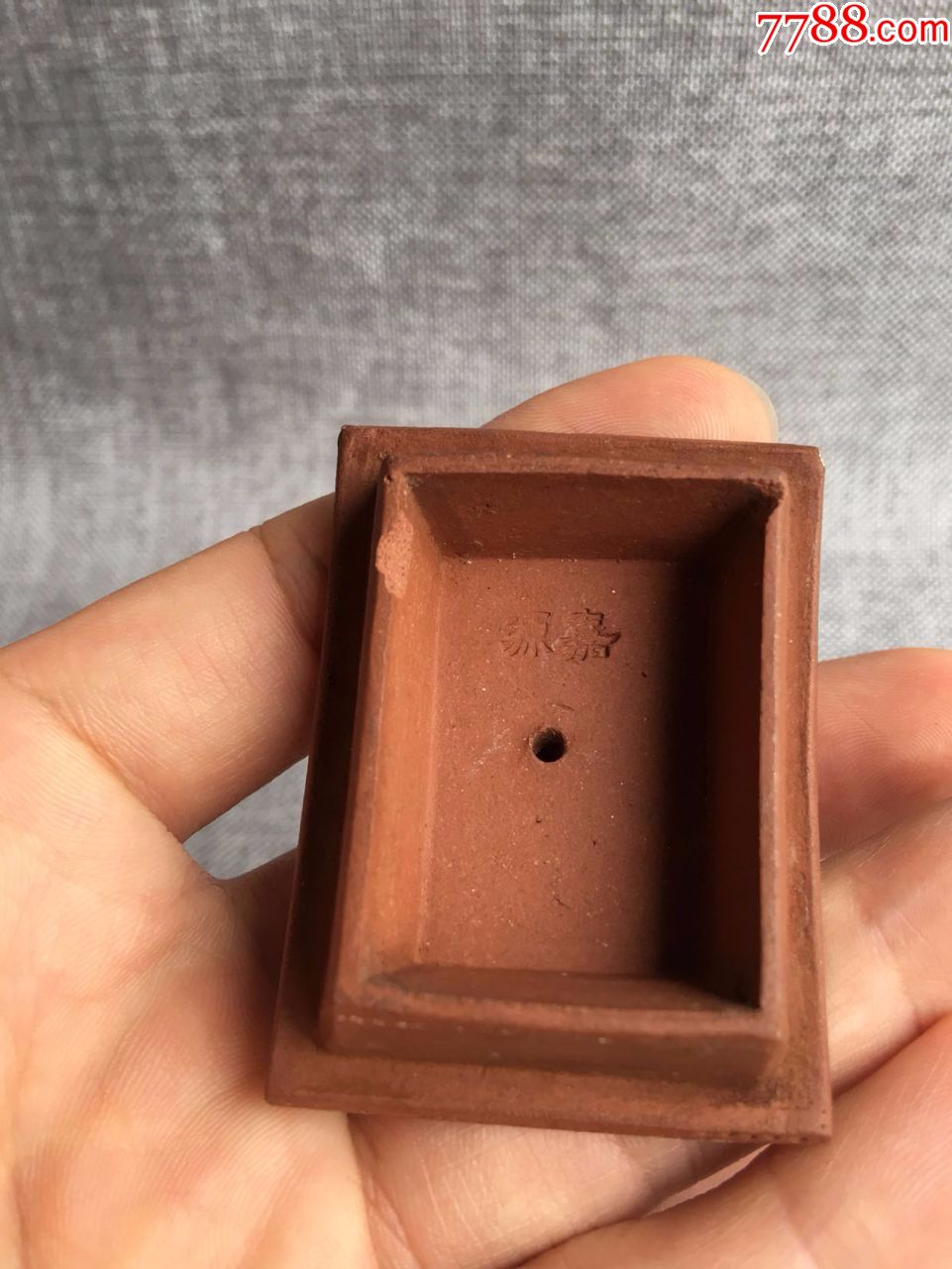 民国名家泉石刻紫砂壶