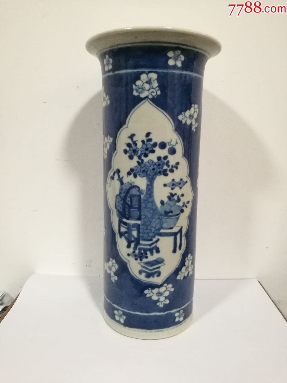 清晚期冰梅箭筒