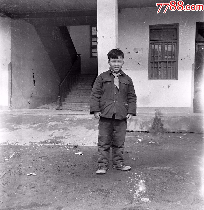 红领巾男孩【老底片】