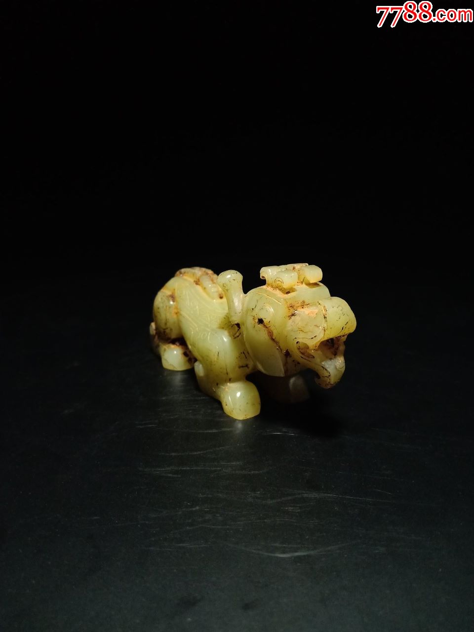 春秋早期高古玉龙玉兽摆件