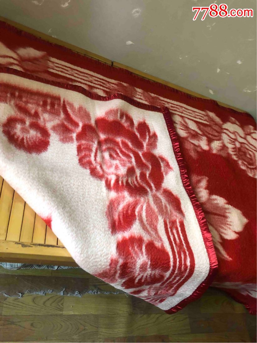 崭新库存纯毛提花毛毯