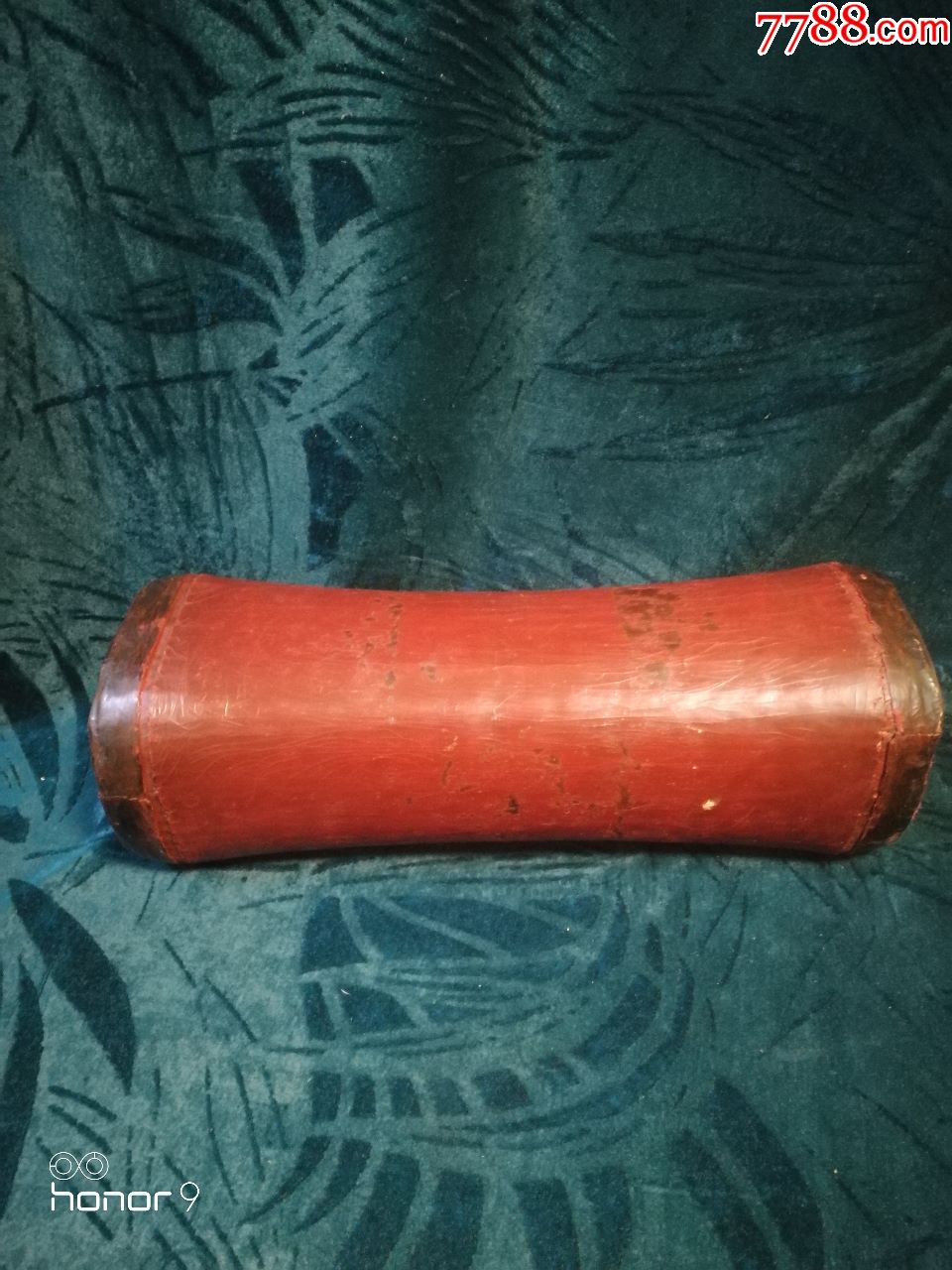 清朝古式皮枕头(长42公分宽14公分高14公分)