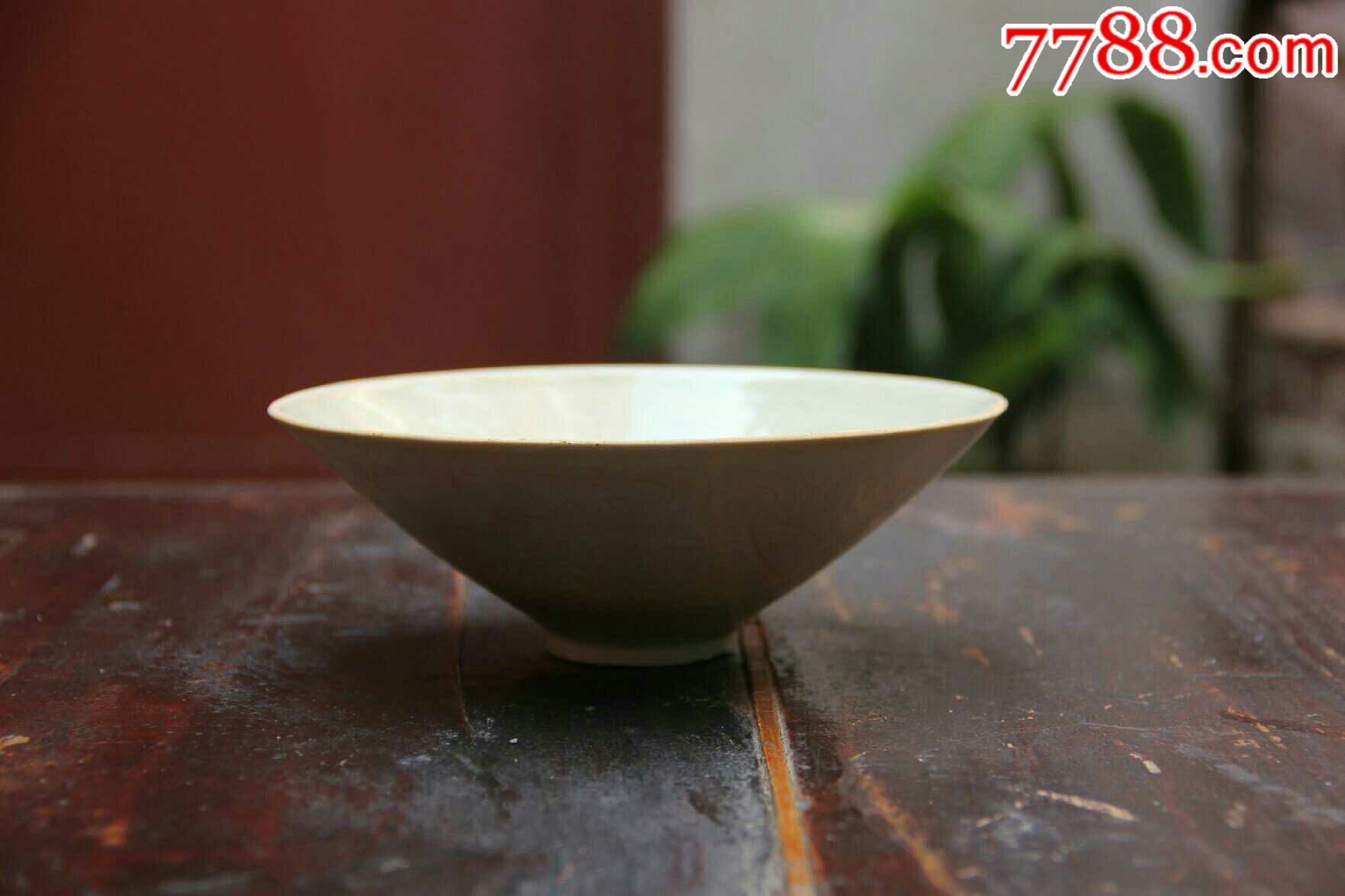 宋代定窑斗笠碗/老窑瓷/定窑划花