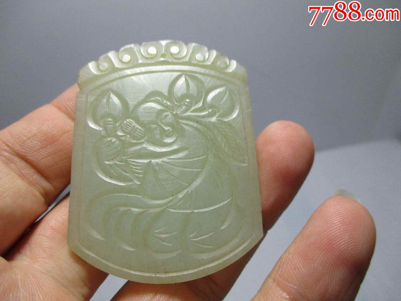 下乡收到清代老和田玉牌子