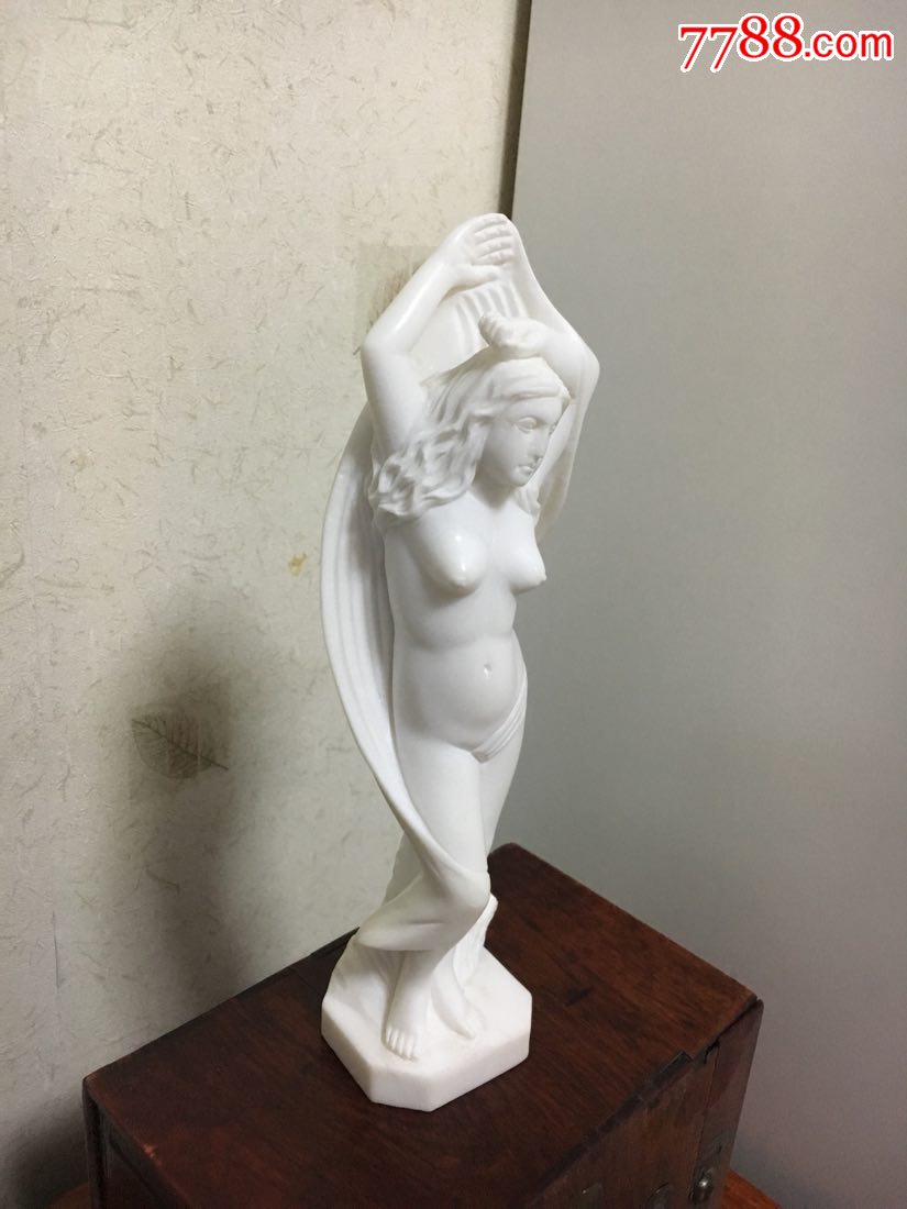 汉白玉美女雕件(122)