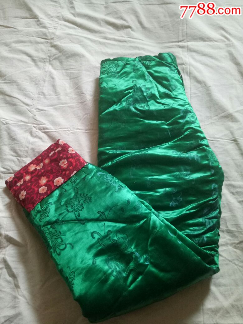 绿绸缎面棉裤