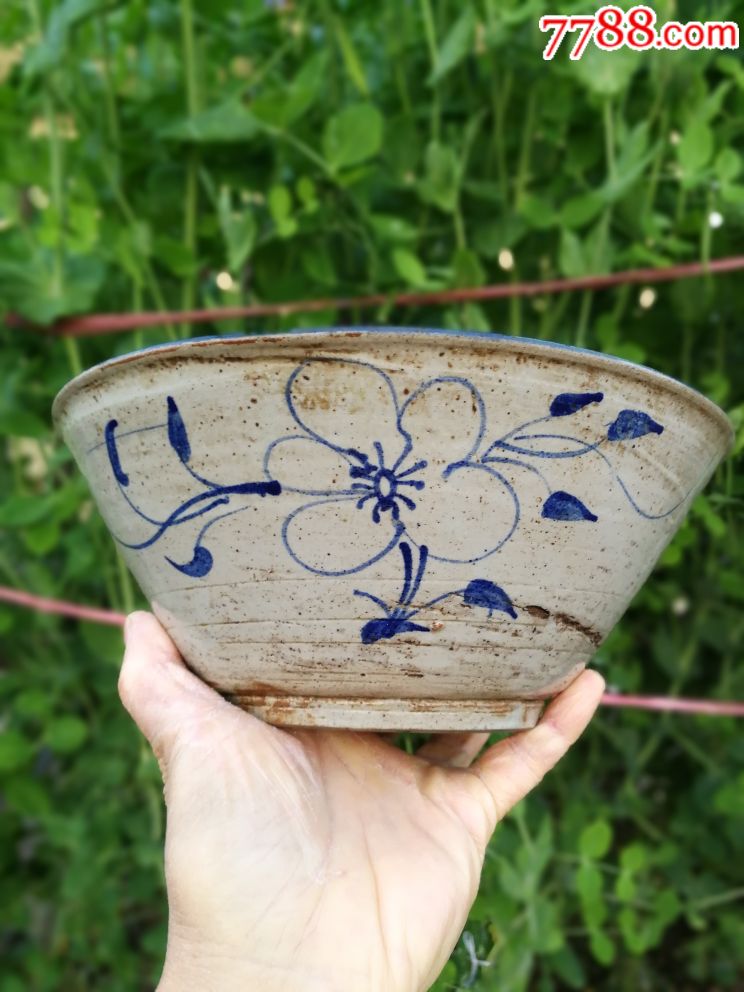 民国手绘梅花青花大海碗