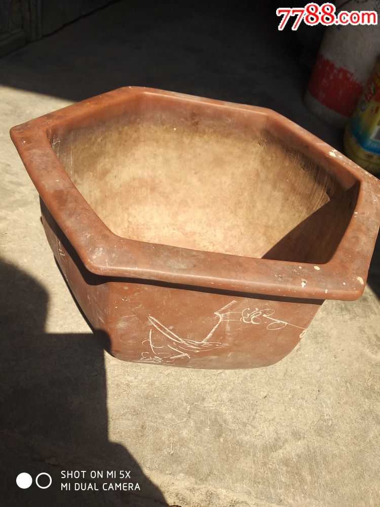 60年代的六角紫砂花盆