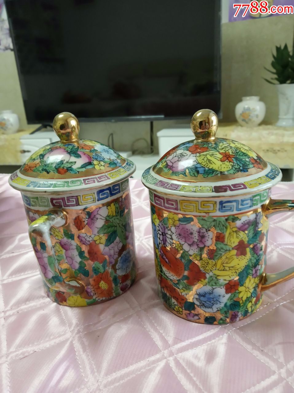 景德镇万花不落地描金手绘彩瓷老茶杯一对出口创汇时期篆书中英文款